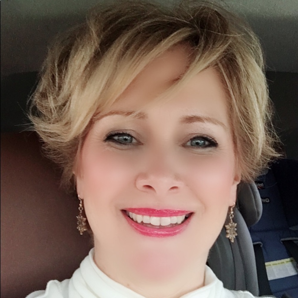 Meet your Posher, Jennifer